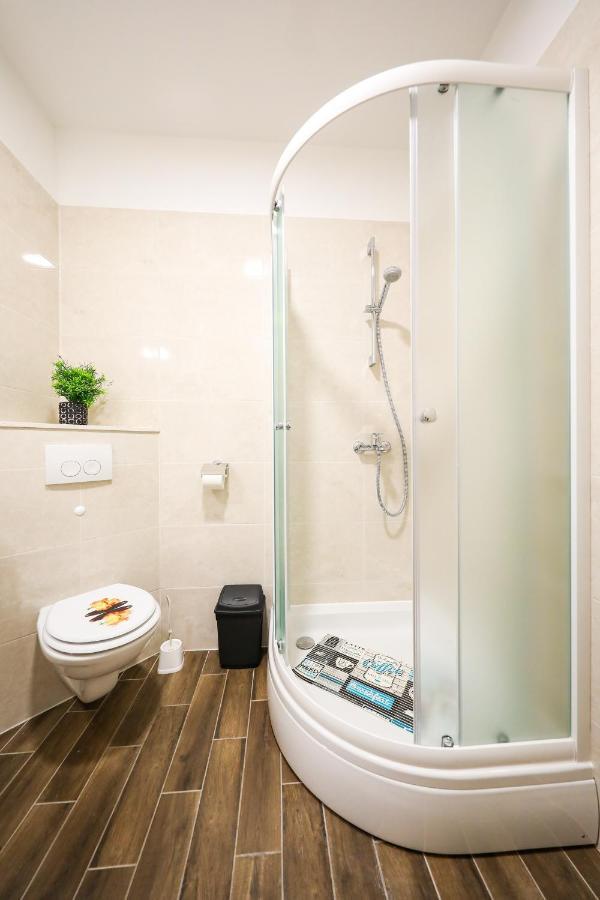 Center 3 Apartment Bibinje